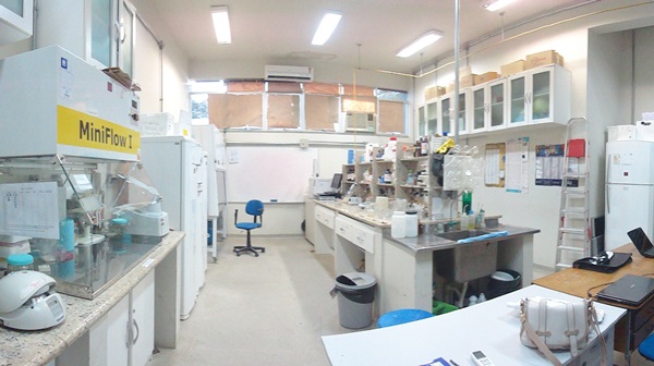 Laboratório De Biotecnologia Microbiana
